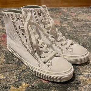 Stuart Weitzman
Olimin Pearl Canvas High-Top Sneaker